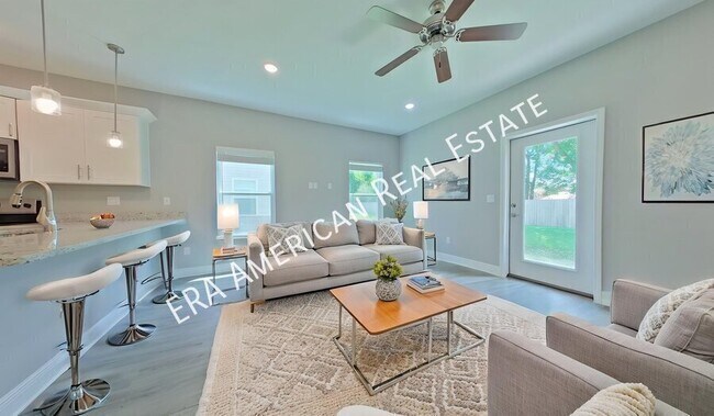 Foto del edificio - 844 Fairview Dr