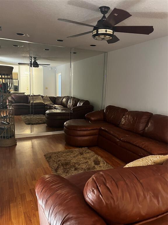 Building Photo - 4208 Temple St