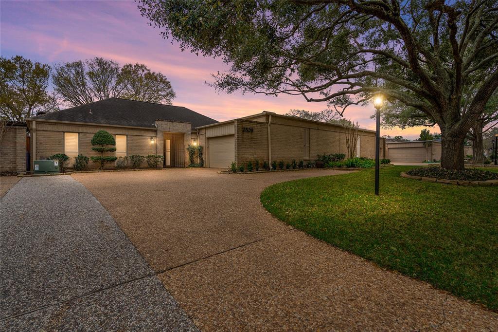 Foto principal - 2526 Country Club Blvd