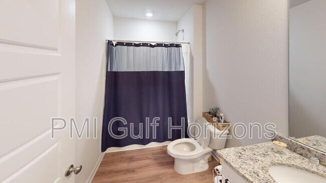 Building Photo - 6347 Burrow Ln