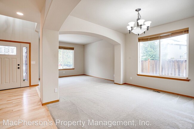 Building Photo - 4 br, 2.5 bath House - 904 Lawton Rd