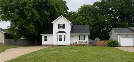 Building Photo - 2422 Sphinx Ct