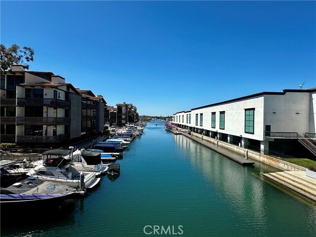 Building Photo - 7212 Marina Pacifica Dr N