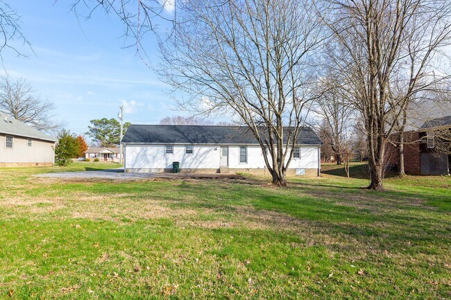 Foto del edificio - Renovated Home in Gallatin, TN