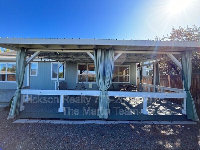 Foto del edificio - 4875 Crestside Dr