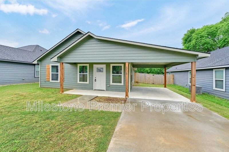 Foto principal - 616 W Coffin St