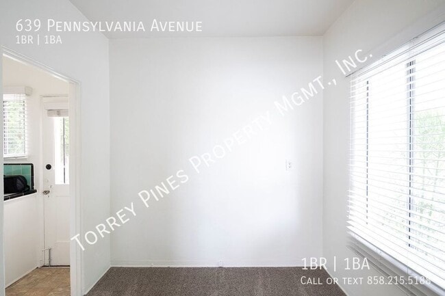 Building Photo - 1930's, Vintage, Spanish-Style One Bedroom...