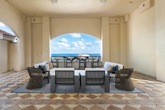 Foto del edificio - 701 S Olive Ave