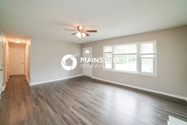 Building Photo - 3 Bedroom Pet-Friendly Home in Kansas City...