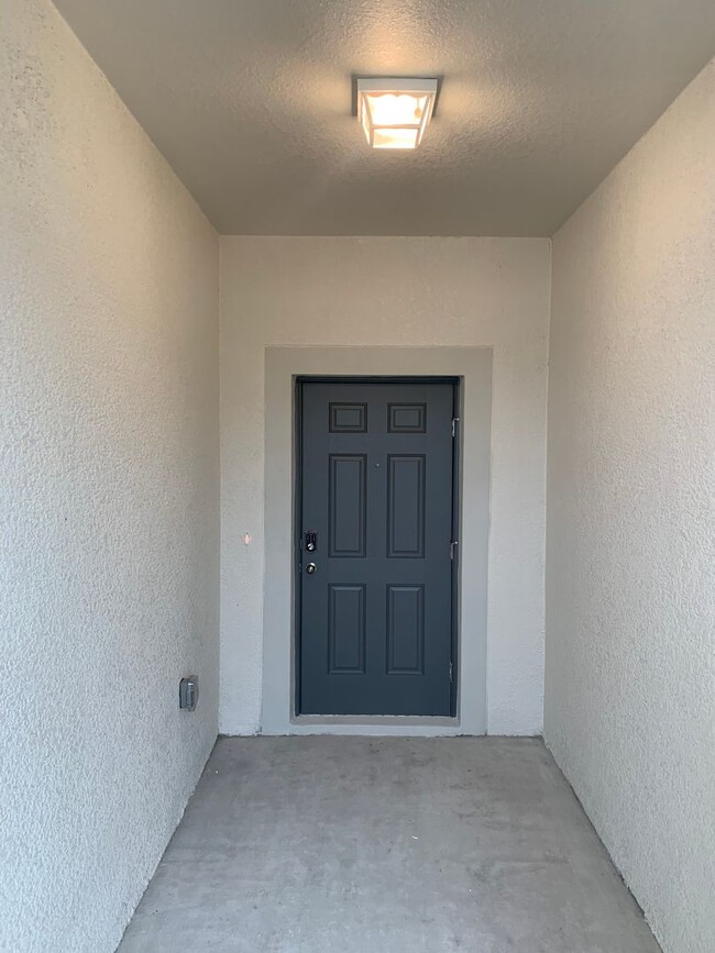 Foto del edificio - 4461 Globe Thistle Dr