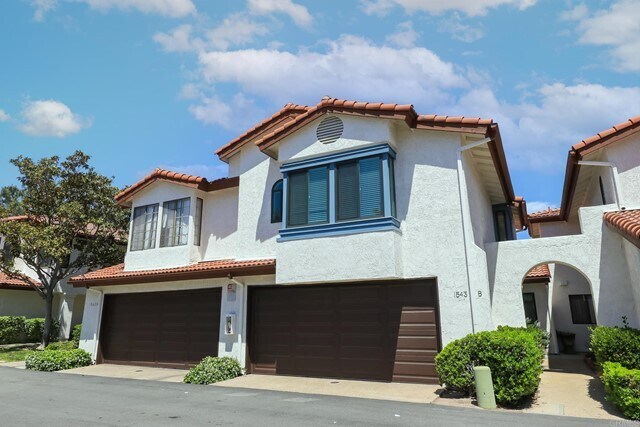 Primary Photo - 1543 Apache Dr