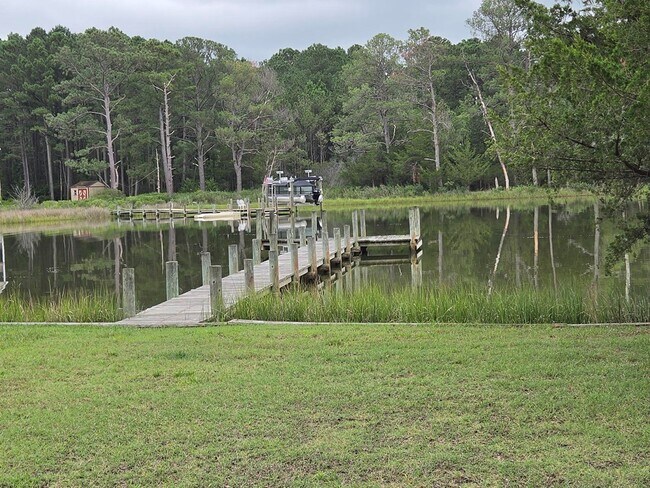 Foto del edificio - 29481 Killmon Ln