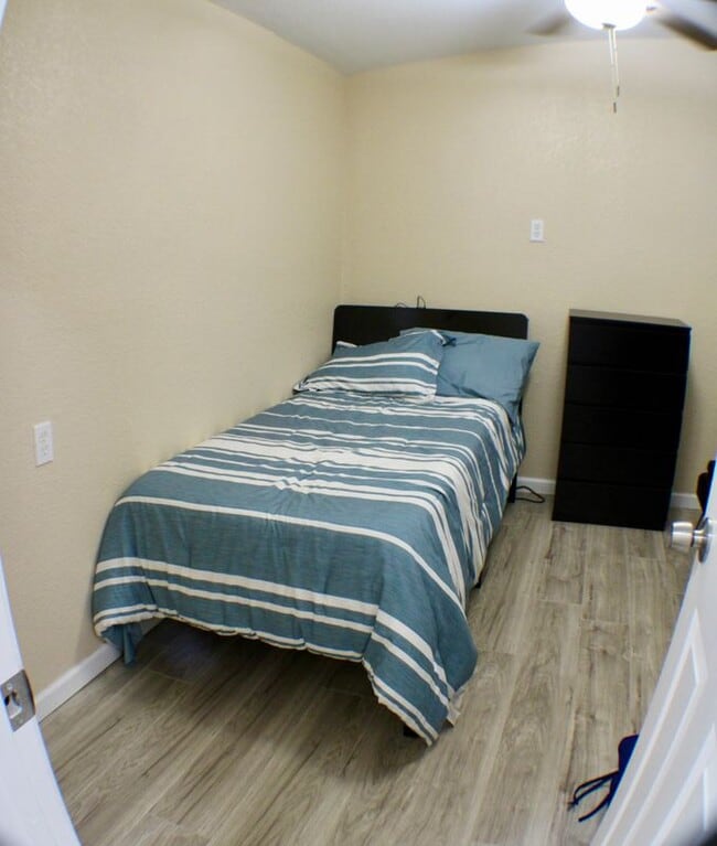 Foto del edificio - 1141 Katy St