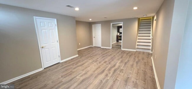 Building Photo - 601 Beauregard Dr SE