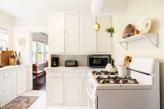 Cocina - 810 Crestmoore Pl