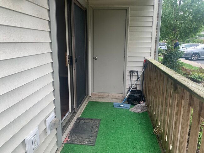 Patio storage room - 505 Ravens Crest Dr