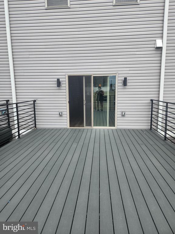Foto del edificio - 3221 Mercer St