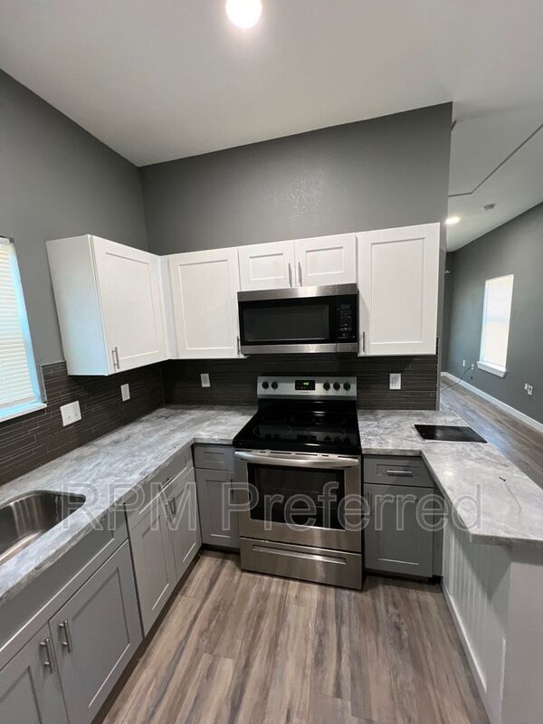 Foto del edificio - 2604 Mills St