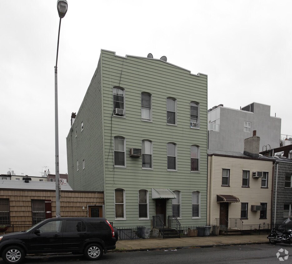 Foto del edificio - 218 Withers St