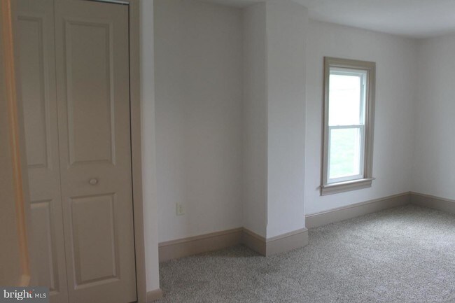 Foto del edificio - 20264 Dogstreet Rd