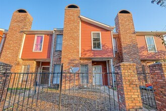 Building Photo - 7722 W Gulf Bank Rd