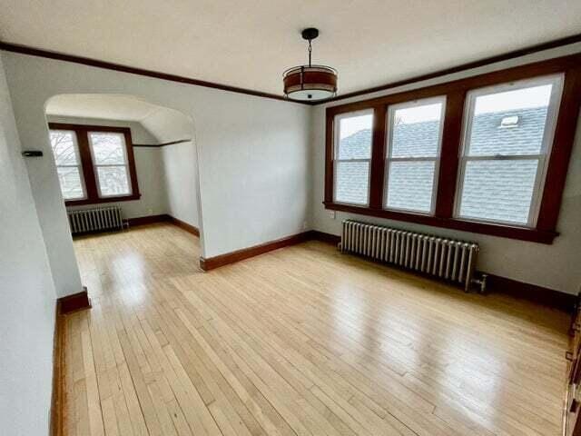 Building Photo - 2211 S 72nd St