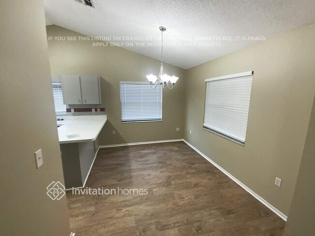 Building Photo - 7806 38th Ct E