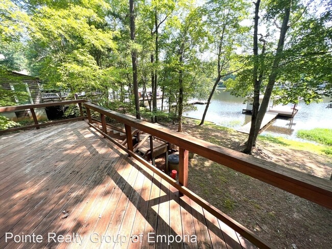 Building Photo - 2 br, 1 bath House - 697 Pigeon Path
