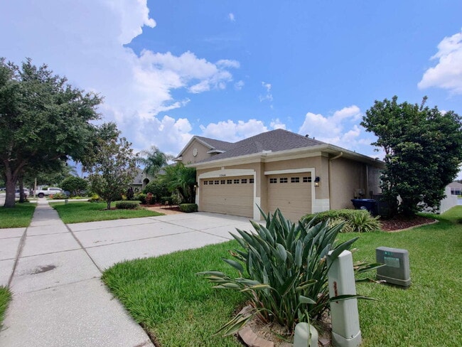 Photo - 22646 Cliffside Way, Land O Lakes, FL 34639 House