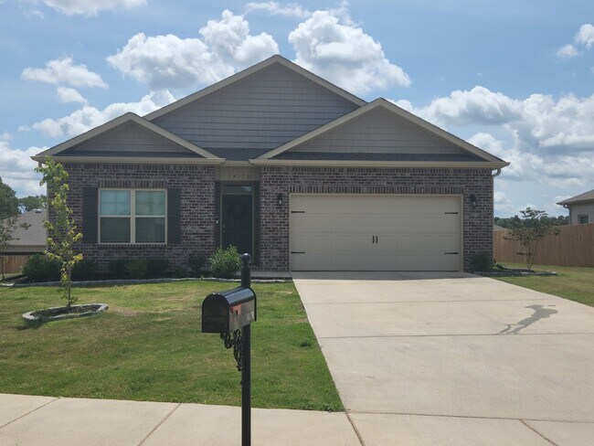 Building Photo - Coming soon!!!  $750 off 1st month with 15...