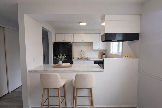 Cocina/Comedor - Cedar Commons