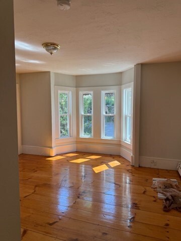 Building Photo - 14 Lawton St