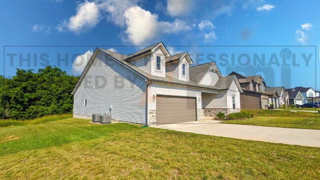 Building Photo - 602 Alvin Rd