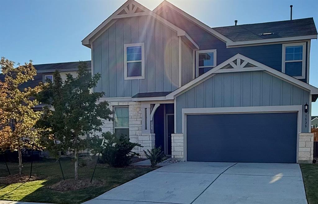 Foto principal - 1529 W Kerr Pass