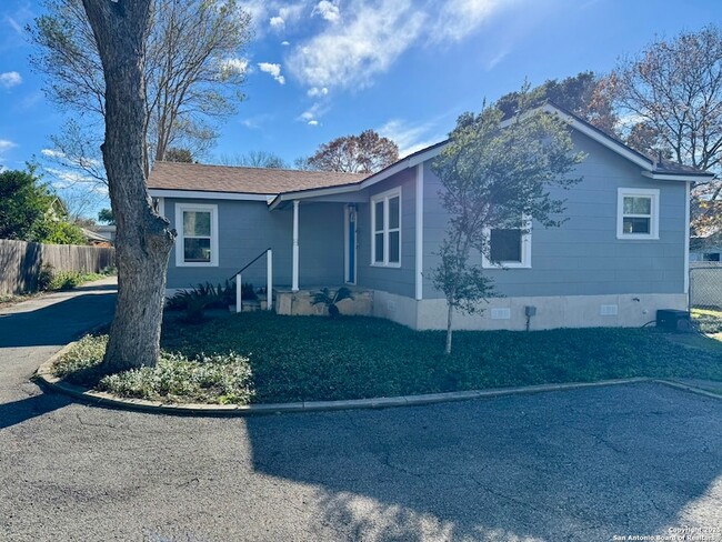 Foto del edificio - 207 E Terra Alta Dr