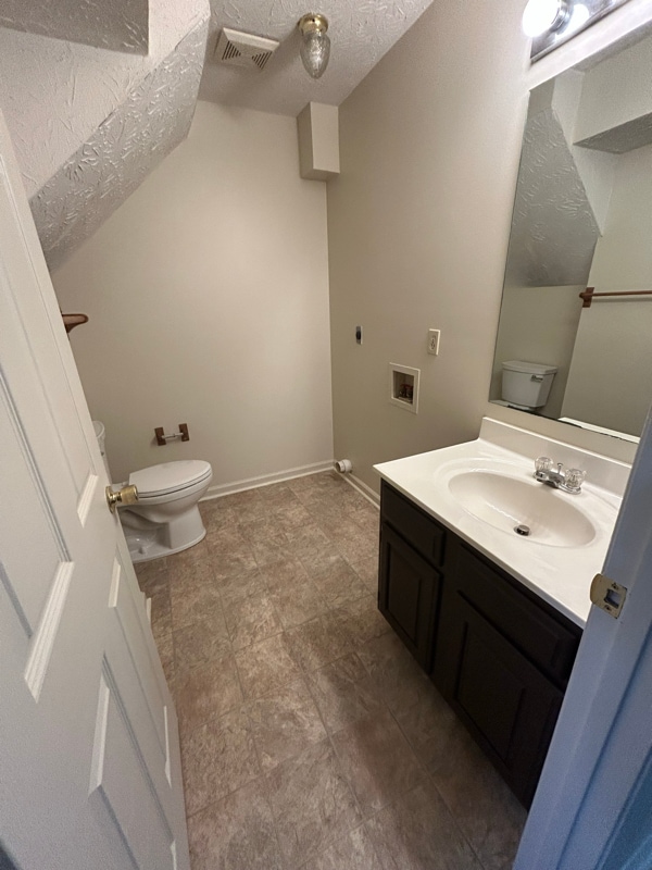 Building Photo - 105 O Roark Ave