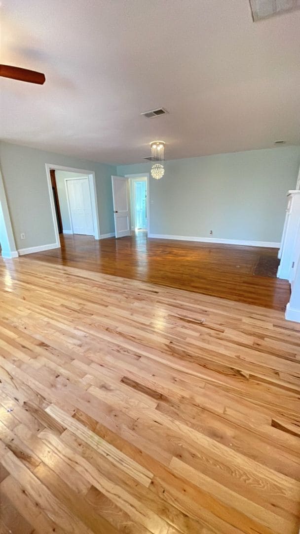 Foto del edificio - Rare Opportunity on nearly 3 acres!