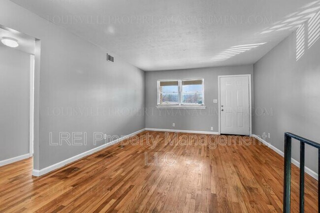 Building Photo - 3811 Carpenter Dr