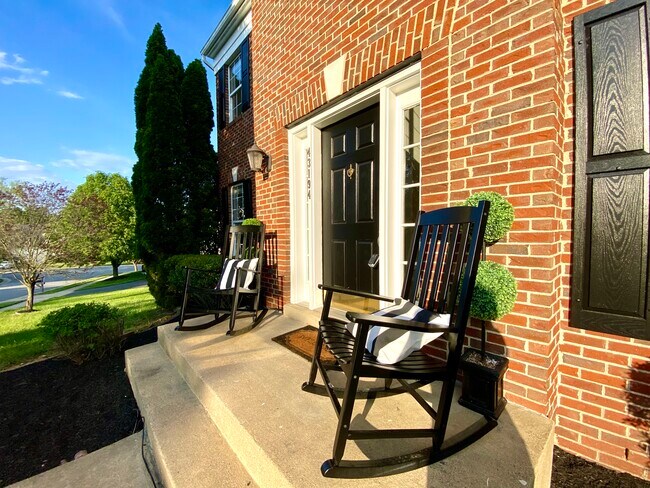 Freshly Painted Door and Shutters - 43194 Parkers Ridge Dr
