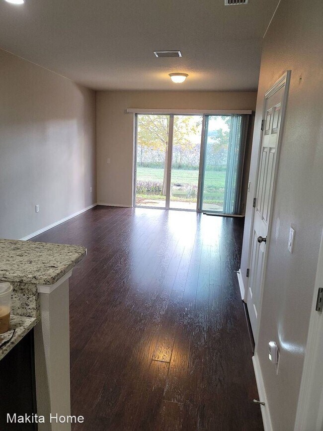 Foto del edificio - 2 br, 2.5 bath House - 4735 White Sanderli...