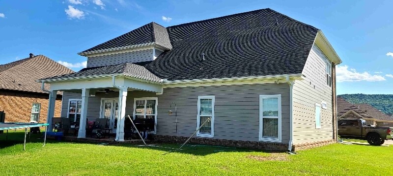 Foto del edificio - 7107 Weeping Willow Dr SE