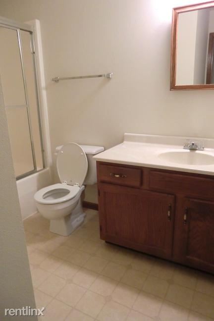 Building Photo - 2 br, 1 bath  - 1205 Woodbridge St