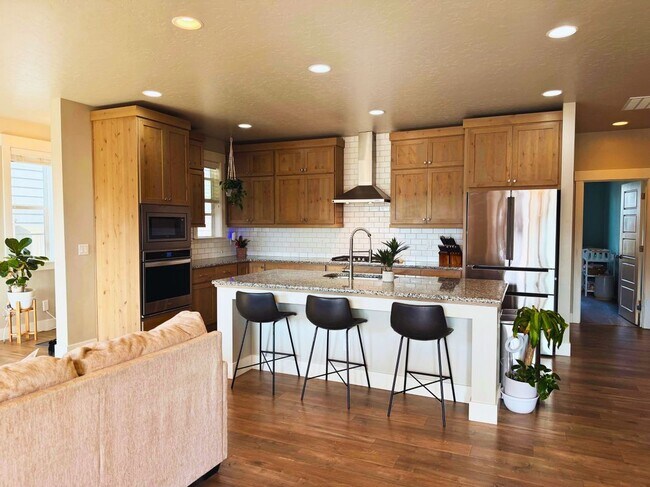 Foto del edificio - 1343 E Fort Erie St