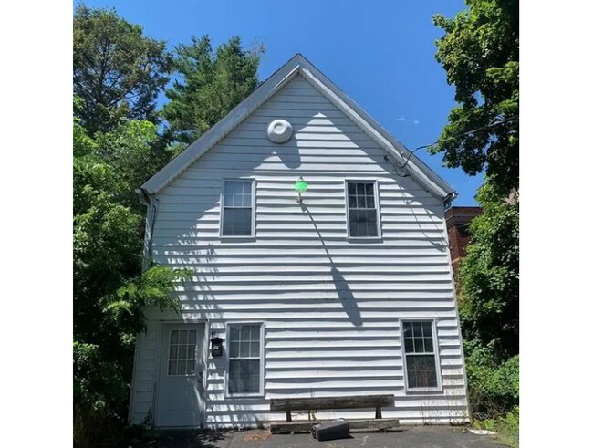 Building Photo - 61 Front St
