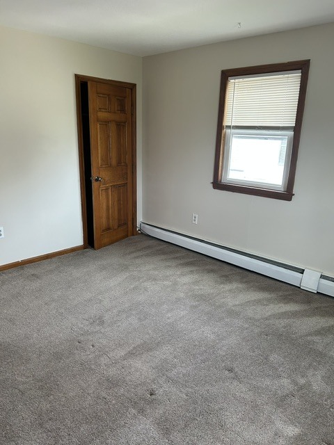 Building Photo - 122 Kinsley St