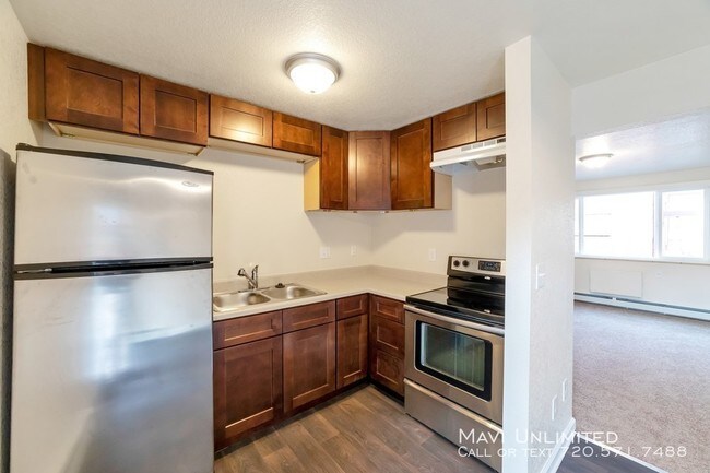 Foto del edificio - 3757 Oak St