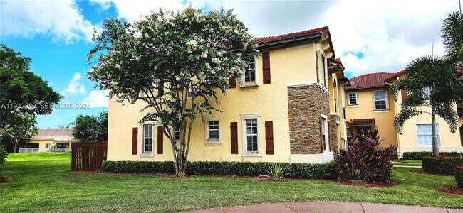 Foto del edificio - 3350 NE 13th Cir Dr