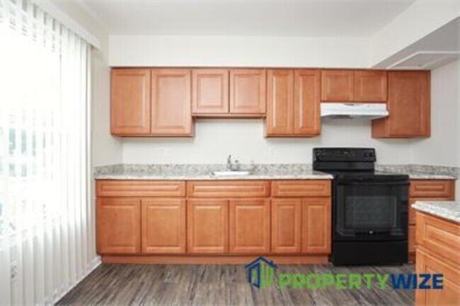 Building Photo - 814 Showell Ct