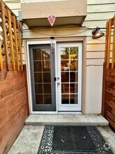 Building Photo - 3642 Larkwood Ct