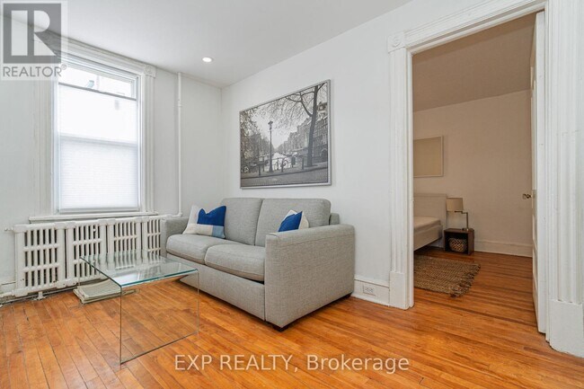 Building Photo - 64-64 St Andrew St